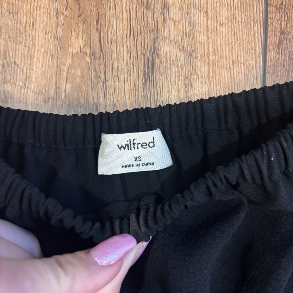 Aritzia Wilfred Eleanora Blouse Top Size XS Black Cropped Off Shoulder Tie Front - Picture 4 of 9